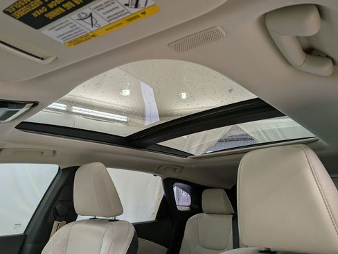 Certified 2024 Lexus RX 350 w/ Convenience Package image 17