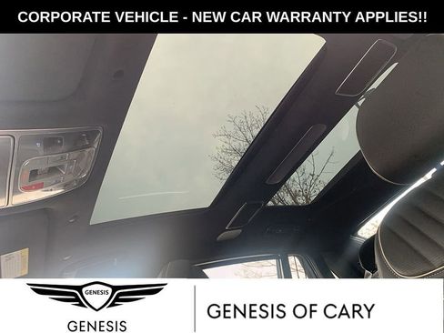 Used 2025 Genesis G90 3.5T AWD/4WD image 17