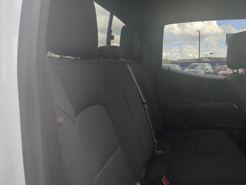 Used 2024 Chevrolet Colorado Trail Boss w/ Technology Package image 25