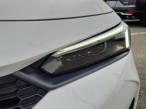 Used 2025 Honda Civic Sport image 9