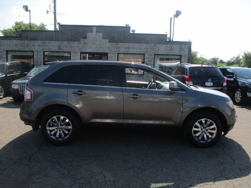 Used 2009 Ford Edge Limited FWD image 2