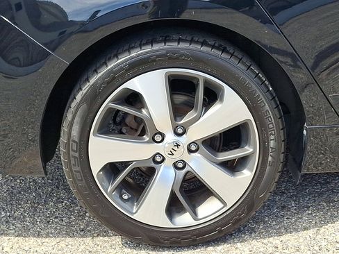 Used 2020 Kia Optima S FWD image 8