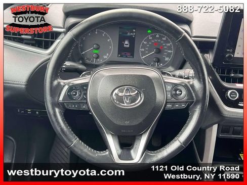 Used 2023 Toyota Corolla Cross AWD Hybrid image 17