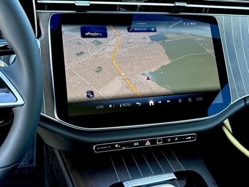 New 2026 Mercedes-Benz E 350 4MATIC Sedan image 20