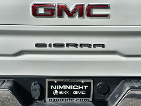 Certified 2024 GMC Sierra 1500 SLT image 31