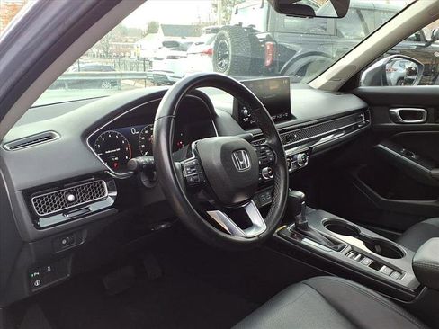 Used 2023 Honda Civic Touring image 18