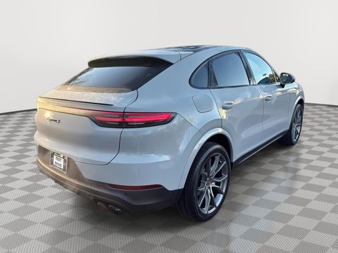 Used 2022 Porsche Cayenne S Platinum image 5