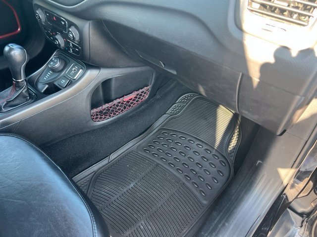 Used 2020 Jeep Compass Trailhawk AWD/4WD image 18