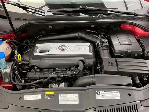 Used 2014 Volkswagen Eos image 27