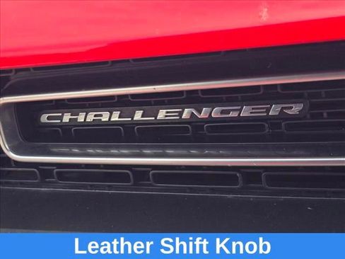 Used 2017 Dodge Challenger SXT RWD image 16