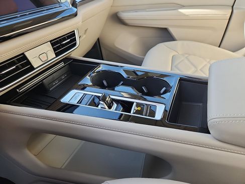 New 2026 Volkswagen Atlas SE image 20