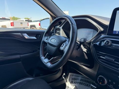 Used 2024 Ford Escape ST-Line Select AWD/4WD image 17