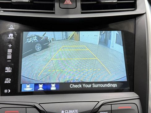 Used 2017 Acura NSX image 40