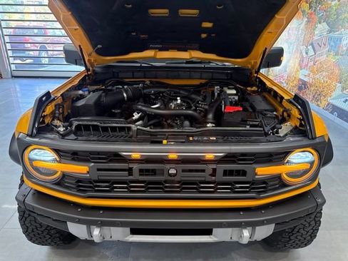 Used 2022 Ford Bronco Raptor w/ Interior Carbon Fiber Pack 6 AWD/4WD image 56