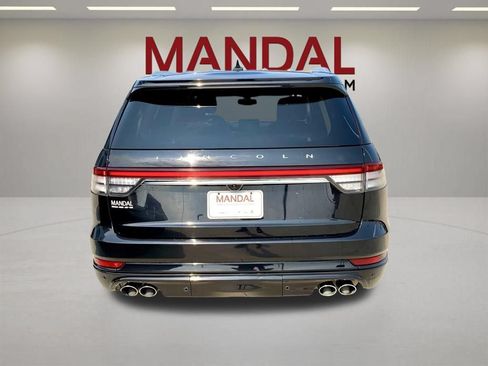 Used 2022 Lincoln Aviator Reserve w/ Equipment Group 201A AWD/4WD image 6
