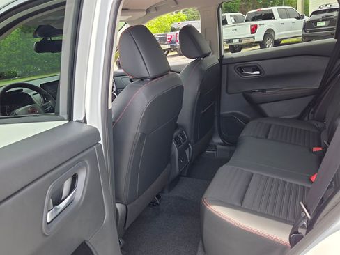 New 2026 Nissan Rogue SV AWD/4WD image 5