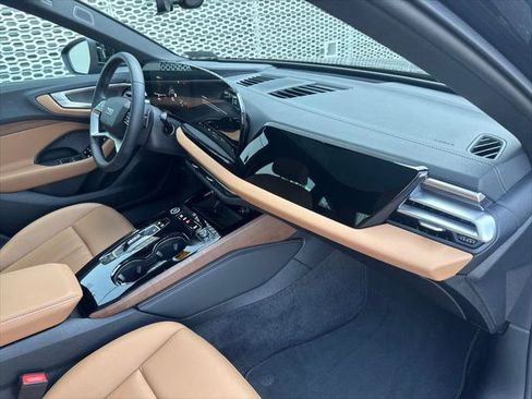 Used 2025 Audi A5 2.0T Premium Plus w/ Premium Plus AWD/4WD image 33
