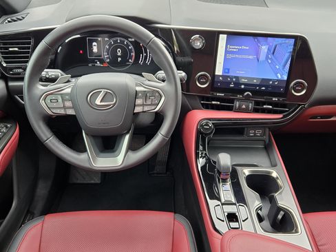 Used 2024 Lexus NX 250 FWD w/ Towing Package (2000 Lbs) image 23
