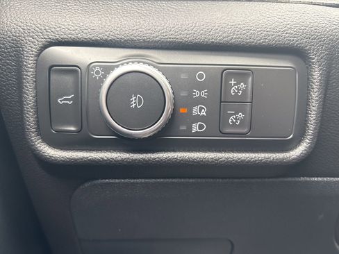 Used 2022 Ford Explorer ST w/ Equipment Group 401A image 24