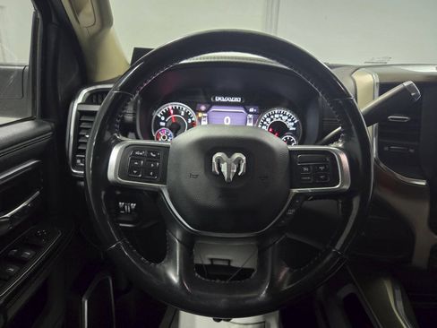 Used 2022 RAM 2500 Laramie AWD/4WD image 13