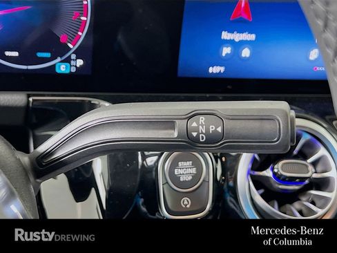 Used 2025 Mercedes-Benz GLA 250 4MATIC image 18