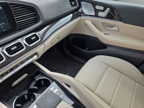 Used 2020 Mercedes-Benz GLE 450 GLE450 4MATIC image 32