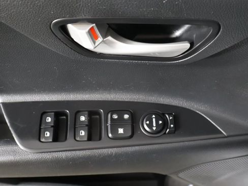 Used 2023 Kia Rio LX image 27