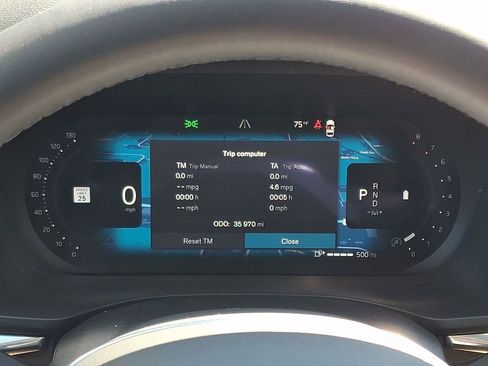 Certified 2024 Volvo XC60 B5 Plus w/ Climate Package AWD/4WD image 22