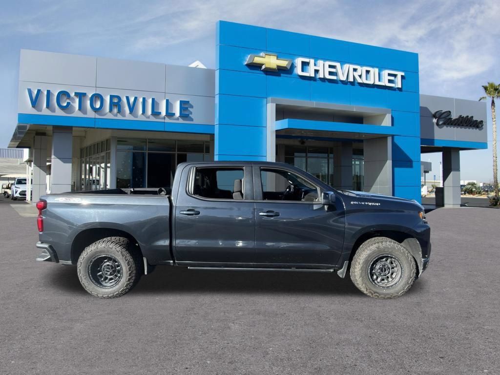 Used 2021 Chevrolet Silverado 1500 RST w/ Bed Protection Package AWD/4WD image 4