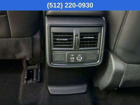 Used 2026 Subaru Forester Premium image 30