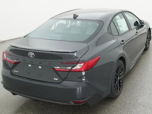 New 2026 Toyota Camry SE FWD image 8