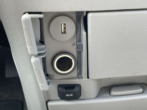 Used 2015 Honda Odyssey LX image 23