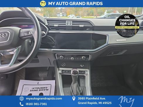Used 2022 Audi Q3 2.0T Premium image 29