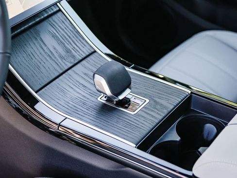 New 2026 Land Rover Range Rover Evoque S AWD/4WD image 20