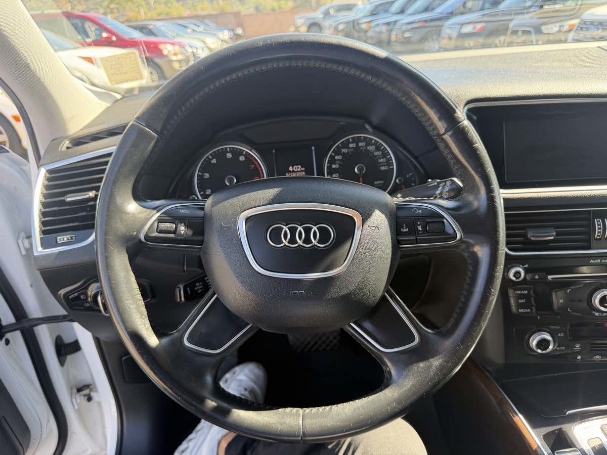 Used 2015 Audi Q5 2.0T Premium AWD/4WD image 12