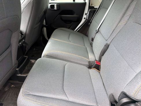 Used 2024 Jeep Wrangler Unlimited AWD/4WD image 11