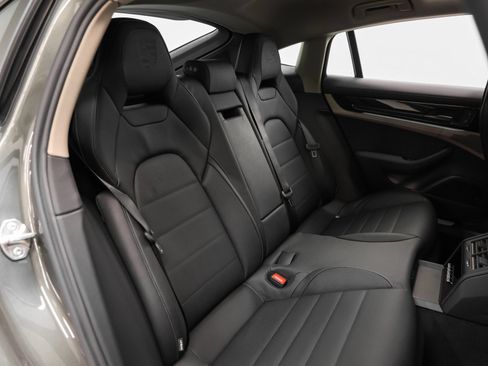 Certified 2026 Porsche Panamera 4 AWD/4WD image 27