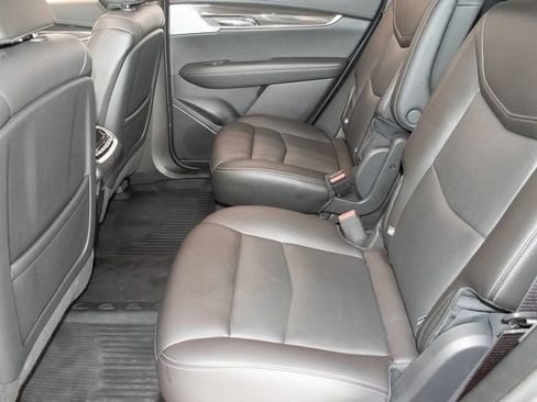 Used 2023 Cadillac XT6 Sport w/ LPO, Floor Liner Package AWD/4WD image 19