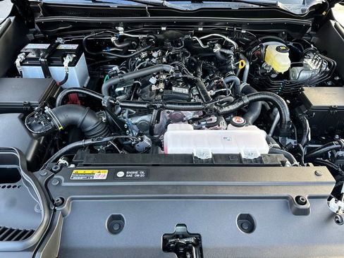 Certified 2025 Toyota 4Runner SR5 image 30