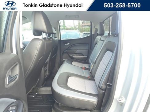 Used 2017 Chevrolet Colorado Z71 image 24