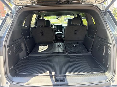 New 2026 GMC Acadia AT4 w/ Luxury Package AWD/4WD image 44