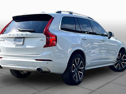 Used 2019 Volvo XC90 T5 Momentum w/ Protection Package FWD image 13