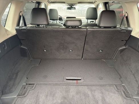 Used 2021 Nissan Rogue SL w/ Premium Package image 30