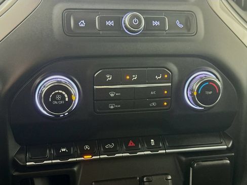 Used 2022 Chevrolet Silverado 1500 Custom w/ LPO, Dark Essentials Package AWD/4WD image 16