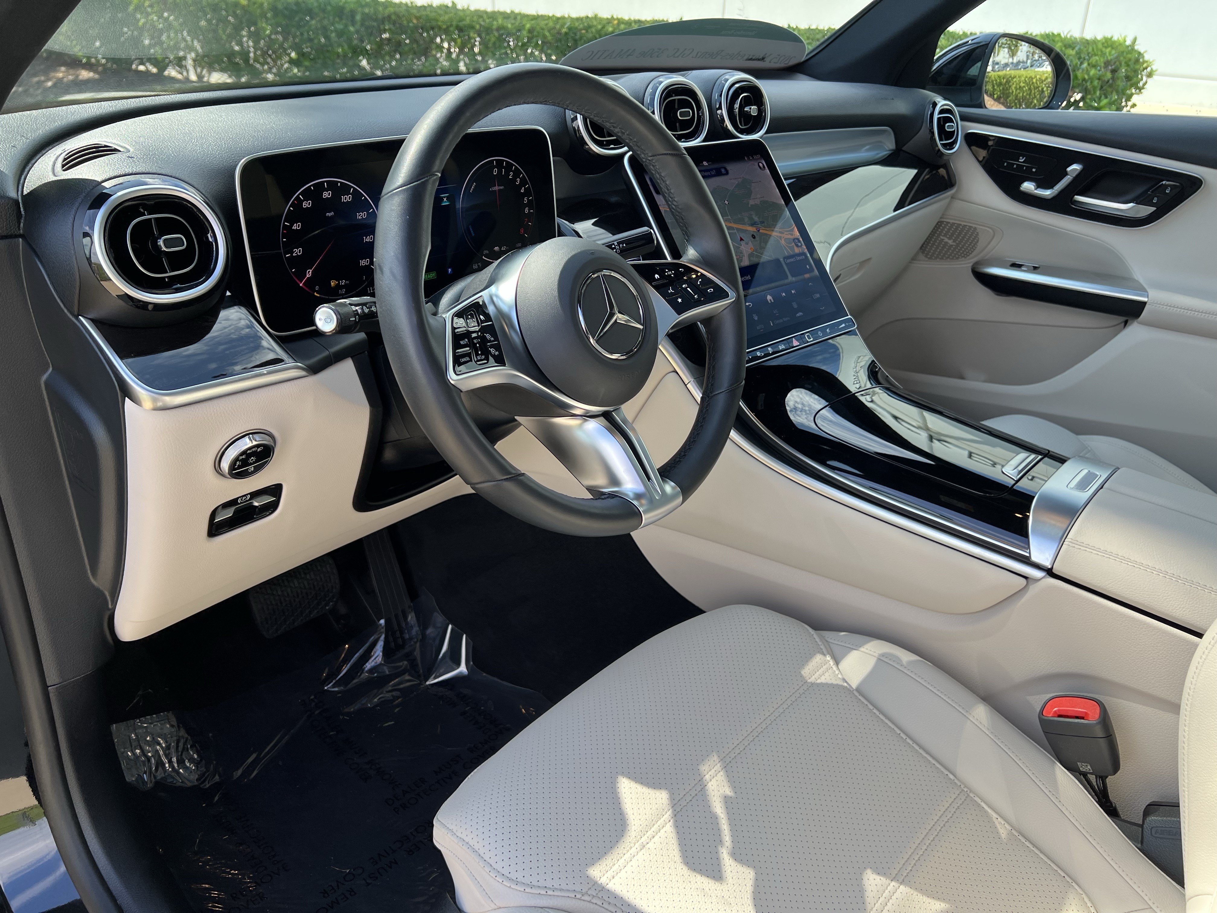 Certified 2025 Mercedes-Benz GLC 350e 4MATIC image 17