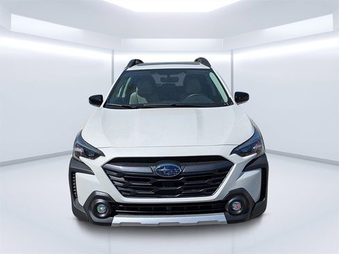 New 2025 Subaru Outback Limited image 8