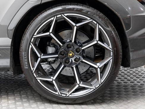 Used 2023 Lamborghini Urus Performante image 56