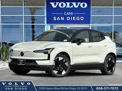 New 2026 Volvo EX30 Plus w/ Climate Package