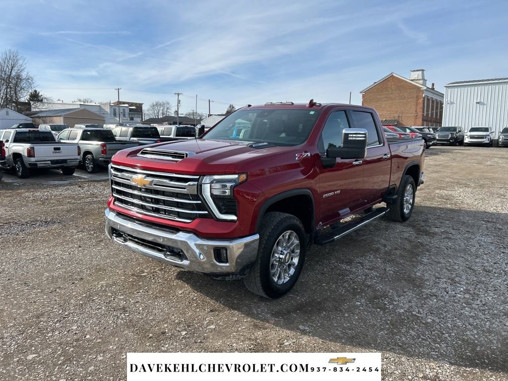 Used 2025 Chevrolet Silverado 2500 LTZ w/ LTZ Plus Package AWD/4WD image 1