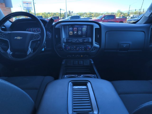 Used 2018 Chevrolet Silverado 1500 LT w/ All Star Edition AWD/4WD image 14
